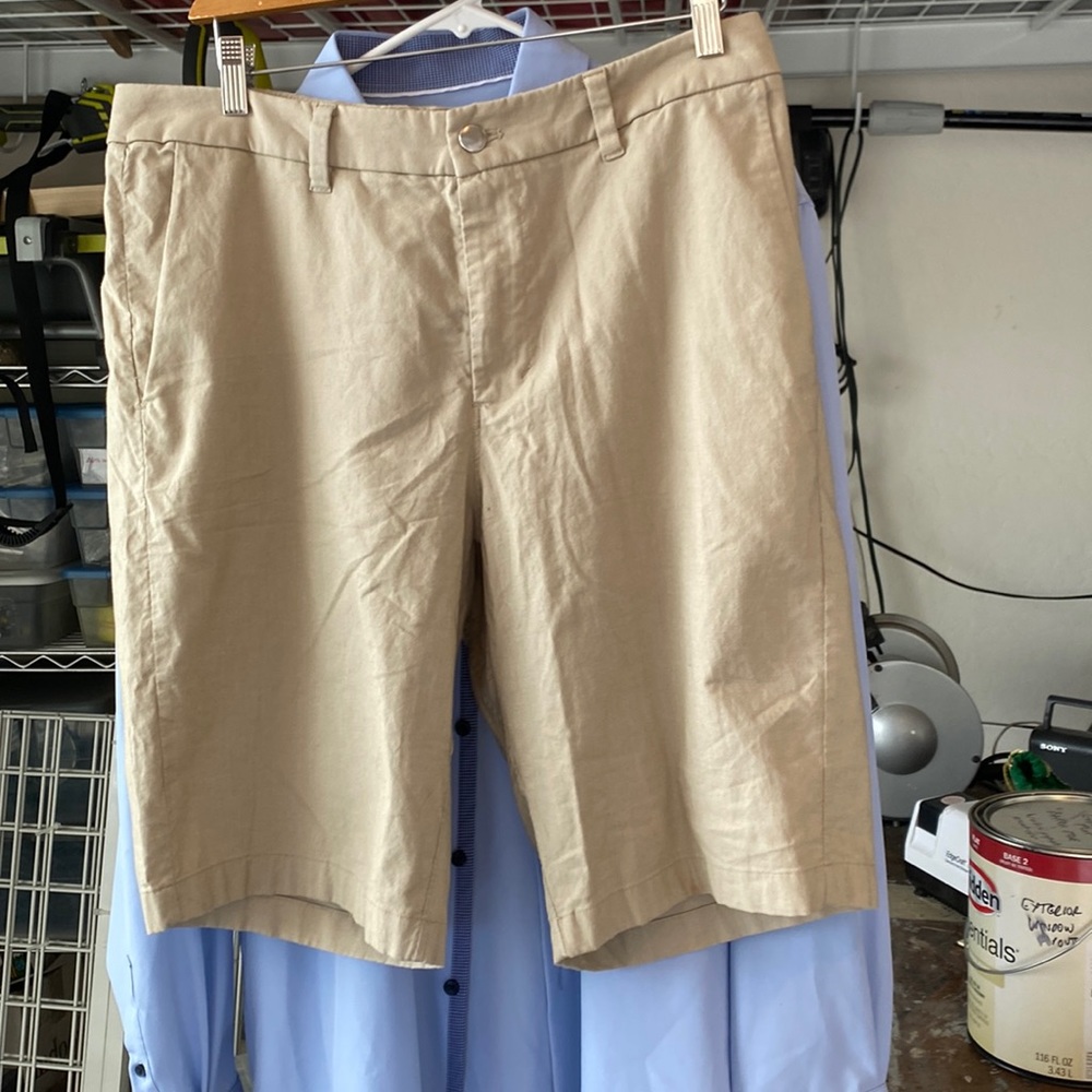 Lululemon Shorts - EUC Tan